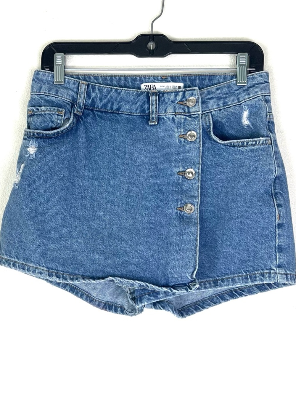 Zara blue denim button skort size medium